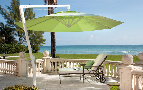 Ampel-Sonnenschirm. Viele verschiedene Stoffe, Größen und Typen erhältlich. 